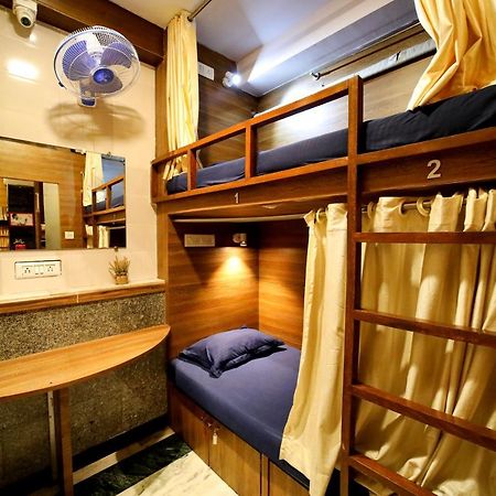Maple Social Hubz-Hostel Mumbai Eksteriør bilde